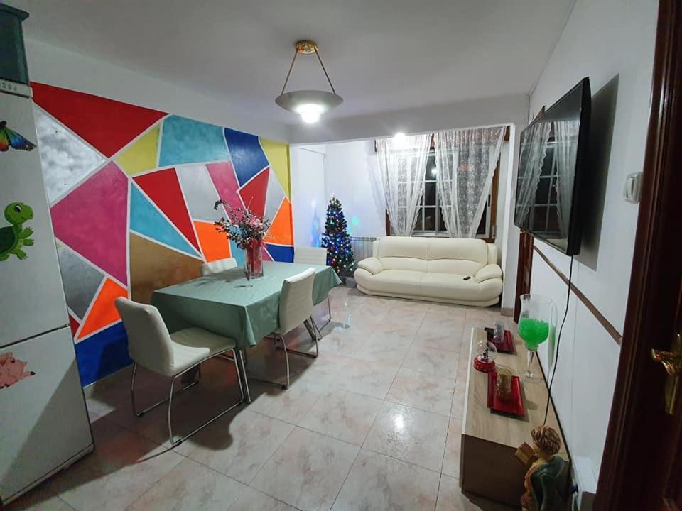 Apt Para Amigos Y Familias Vigo Luaran gambar