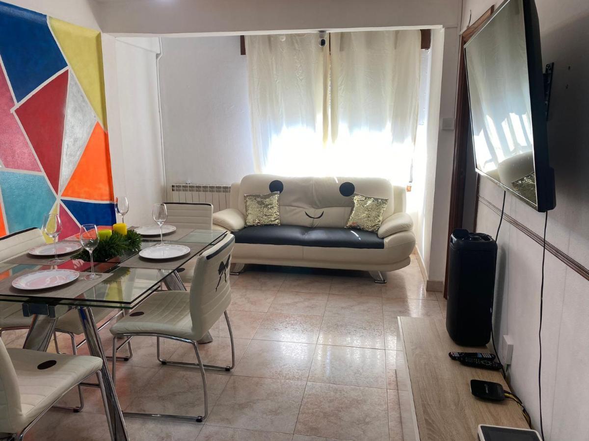 Apt Para Amigos Y Familias Vigo Luaran gambar